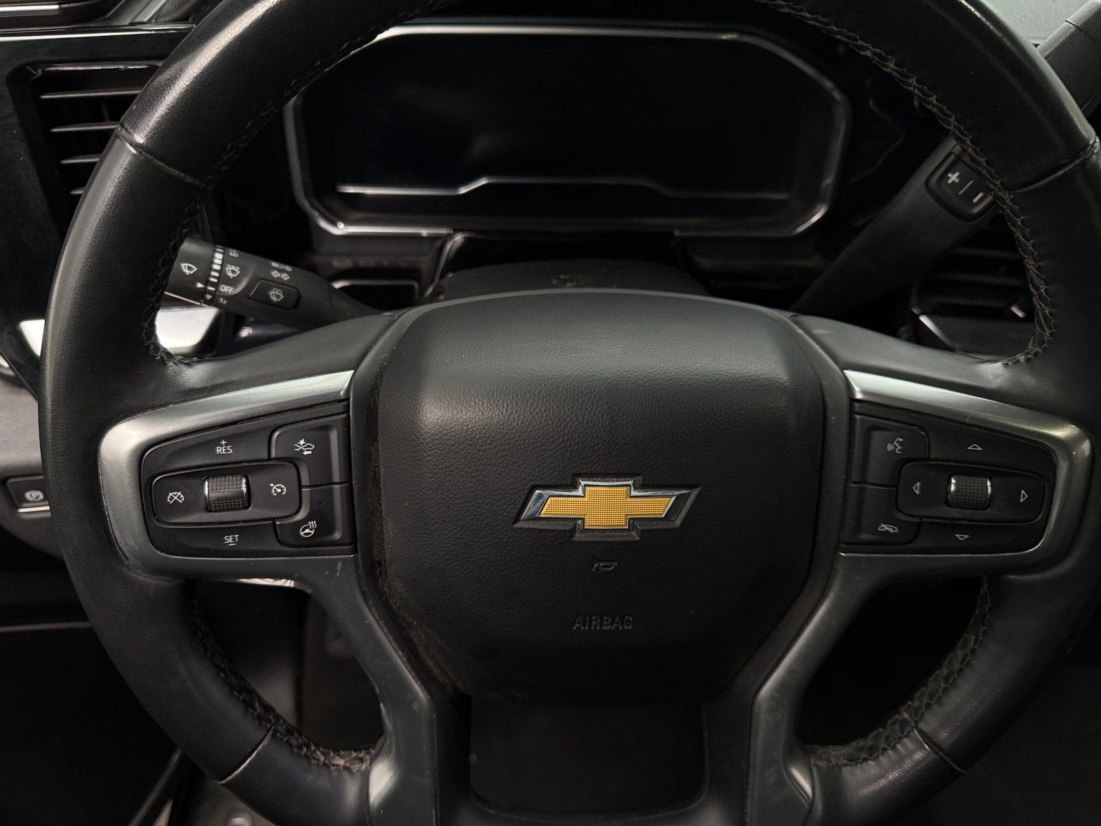 Thumbnail: 2024 Chevrolet Silverado 1500 - 5