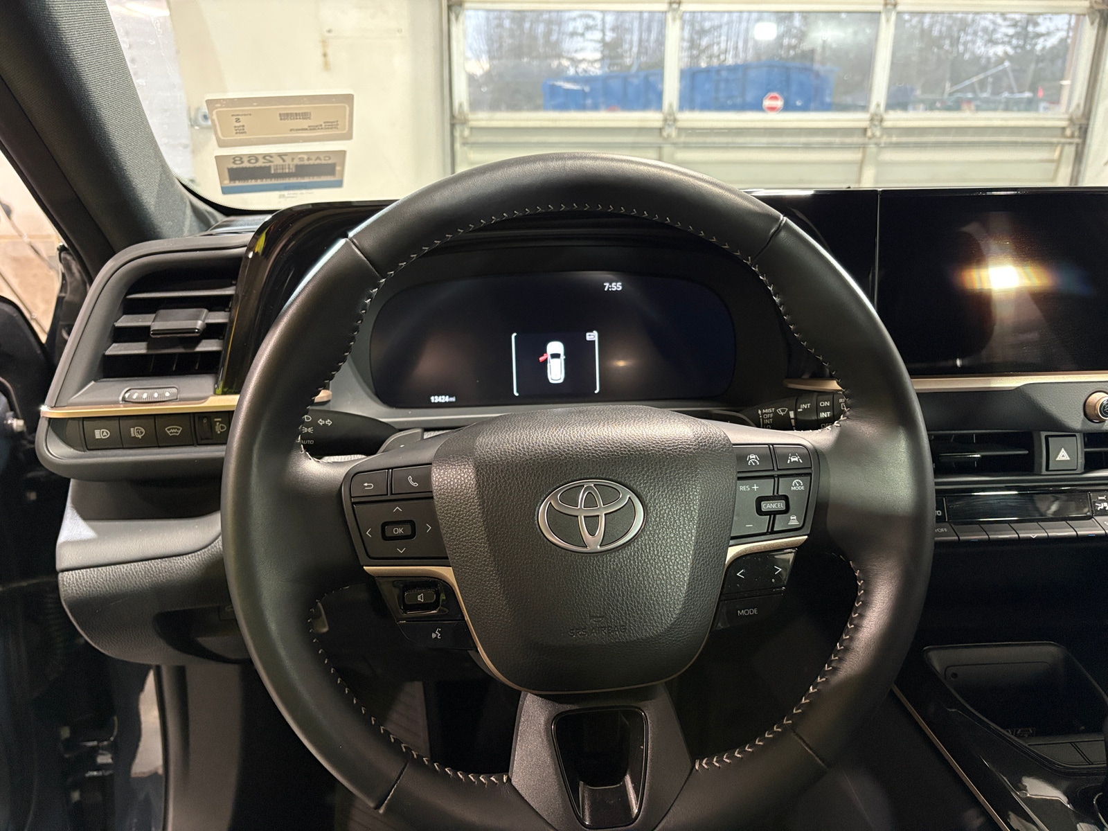 Thumbnail: 2025 Toyota Crown Signia - 4