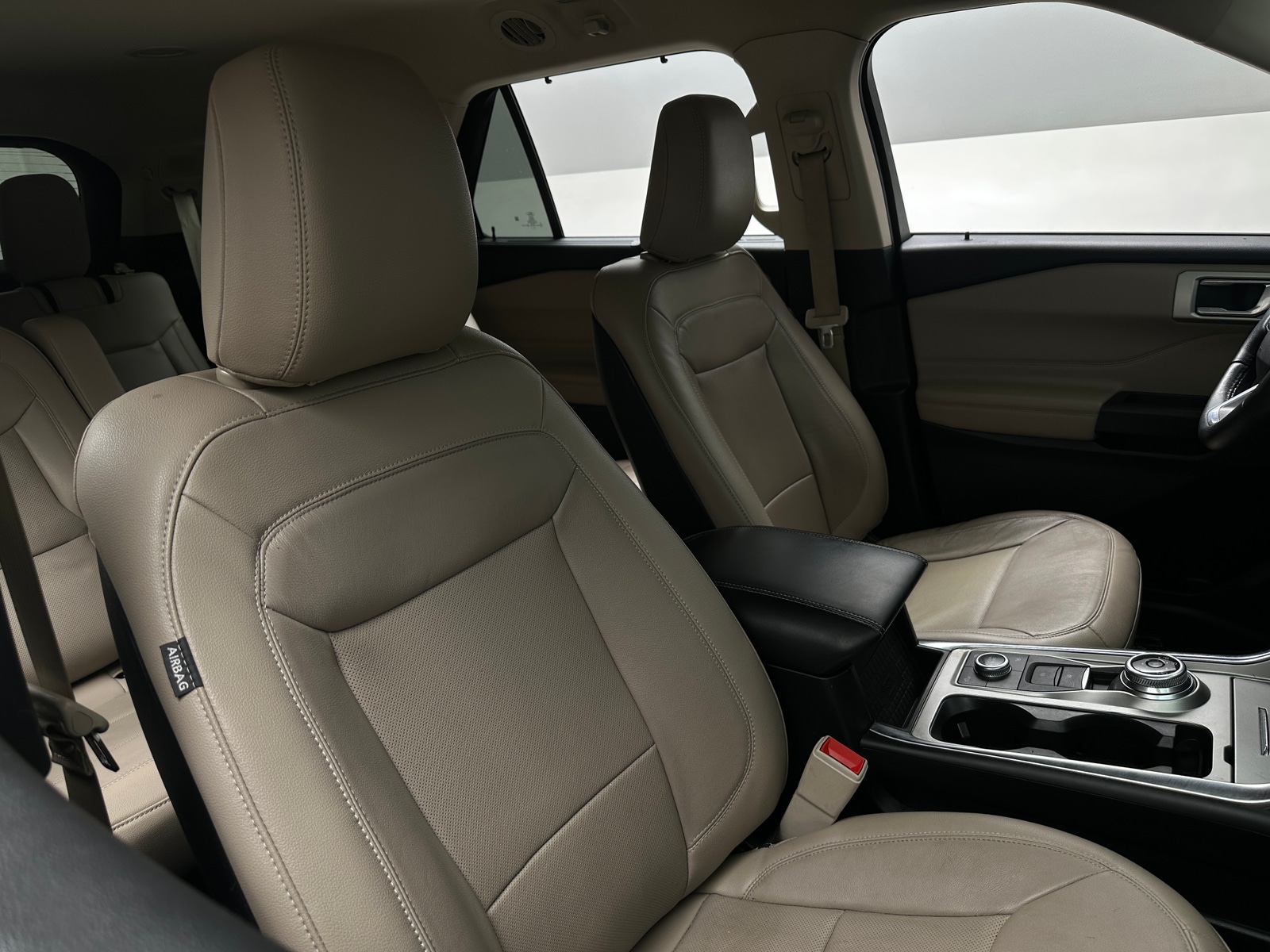 Thumbnail: 2020 Ford Explorer - 2