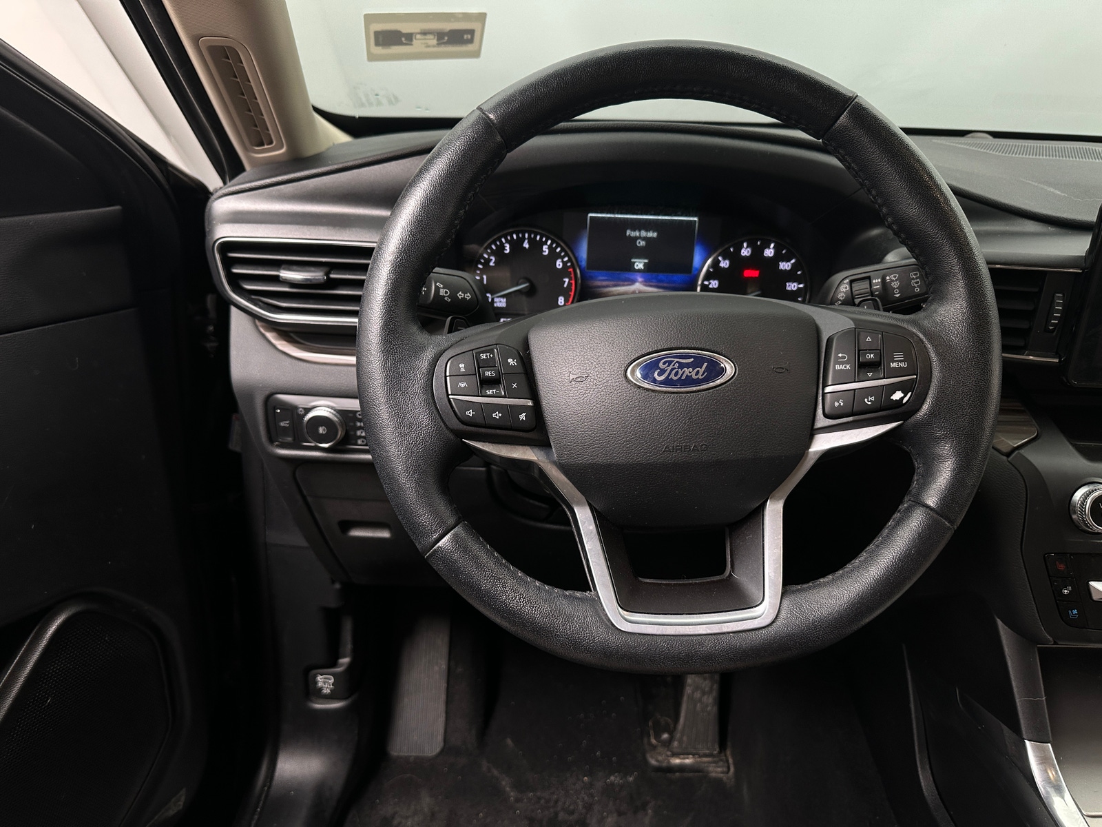 Thumbnail: 2020 Ford Explorer - 5