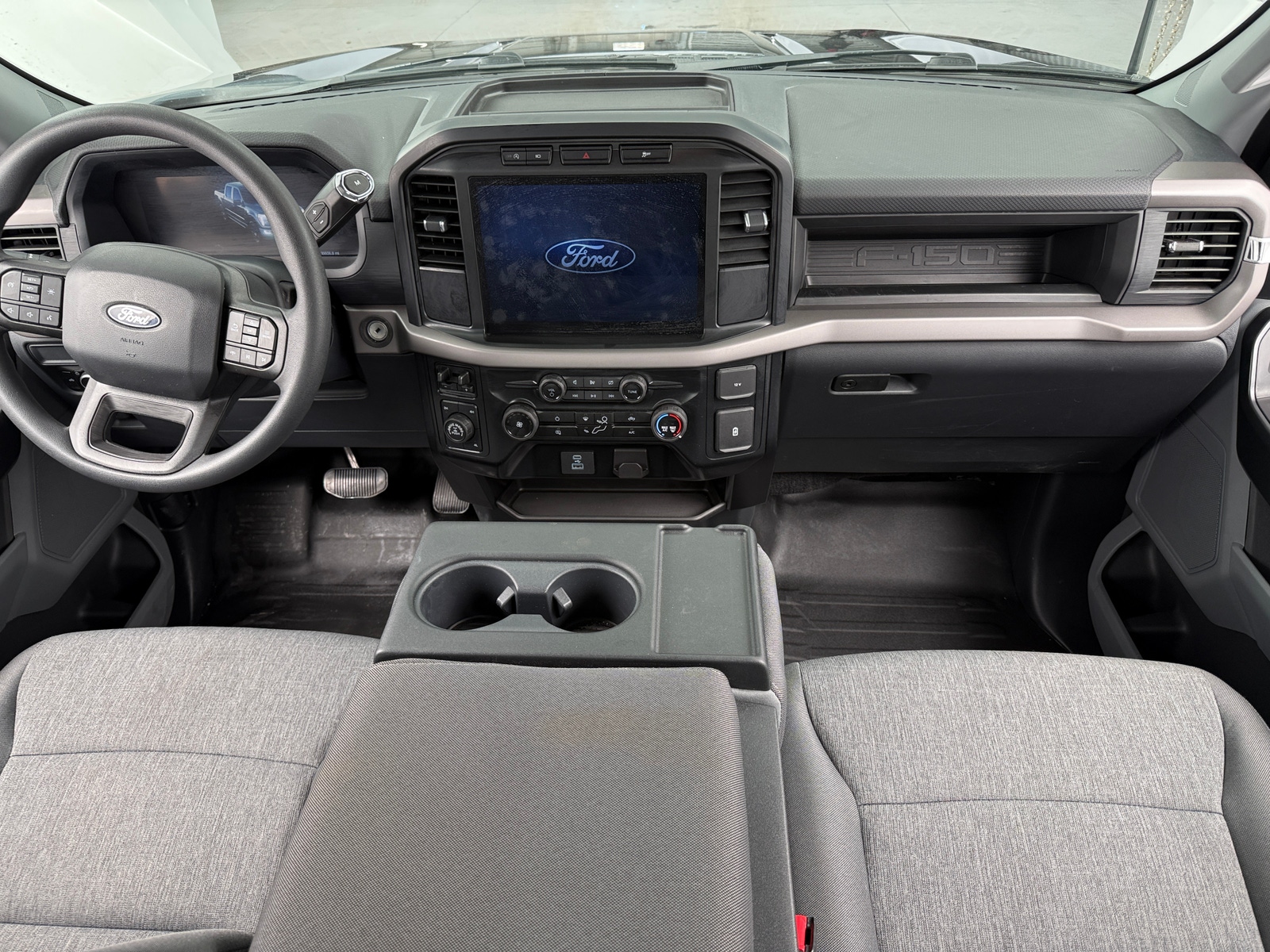 Thumbnail: 2024 Ford Econoline - 3