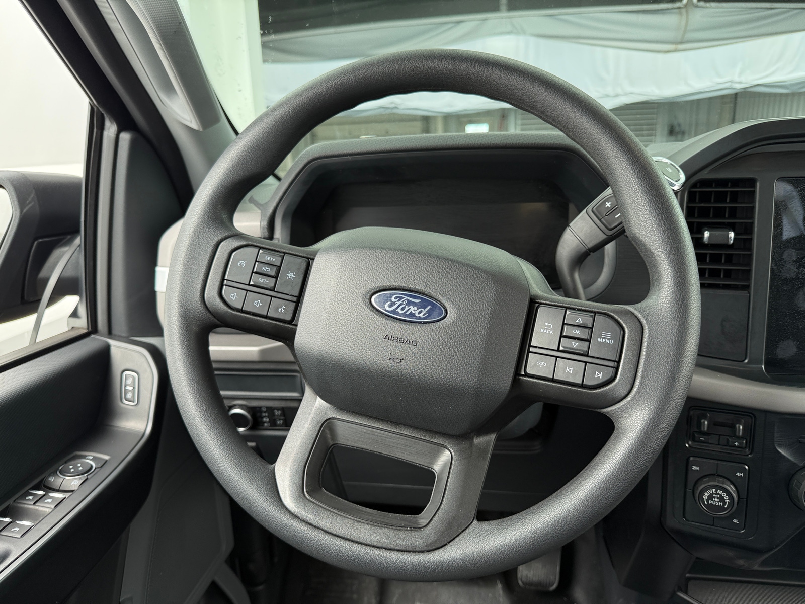 Thumbnail: 2024 Ford Econoline - 5