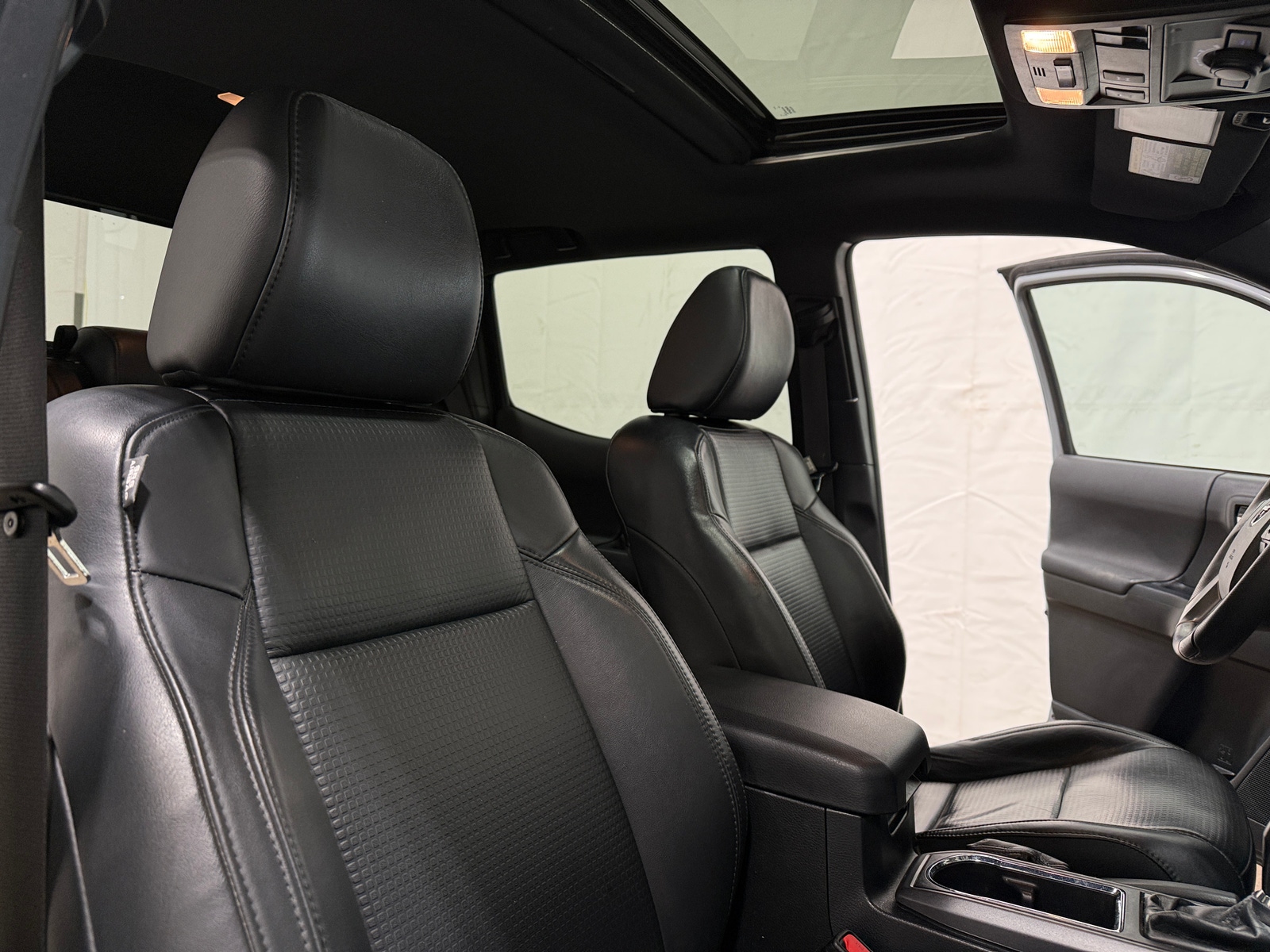 Thumbnail: 2018 Toyota Tacoma - 2