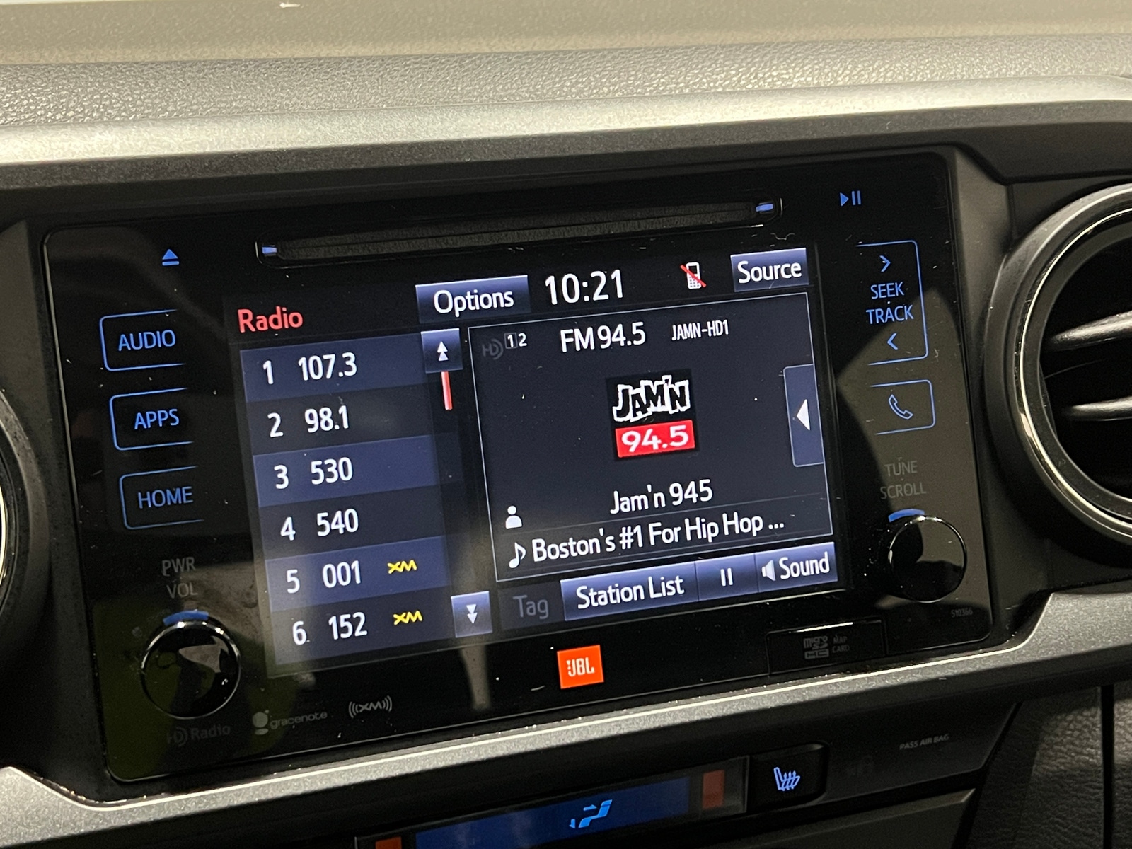 Thumbnail: 2018 Toyota Tacoma - 4