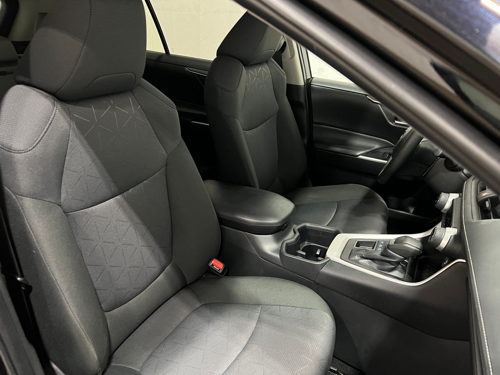 Thumbnail: 2025 Toyota RAV4 - 2