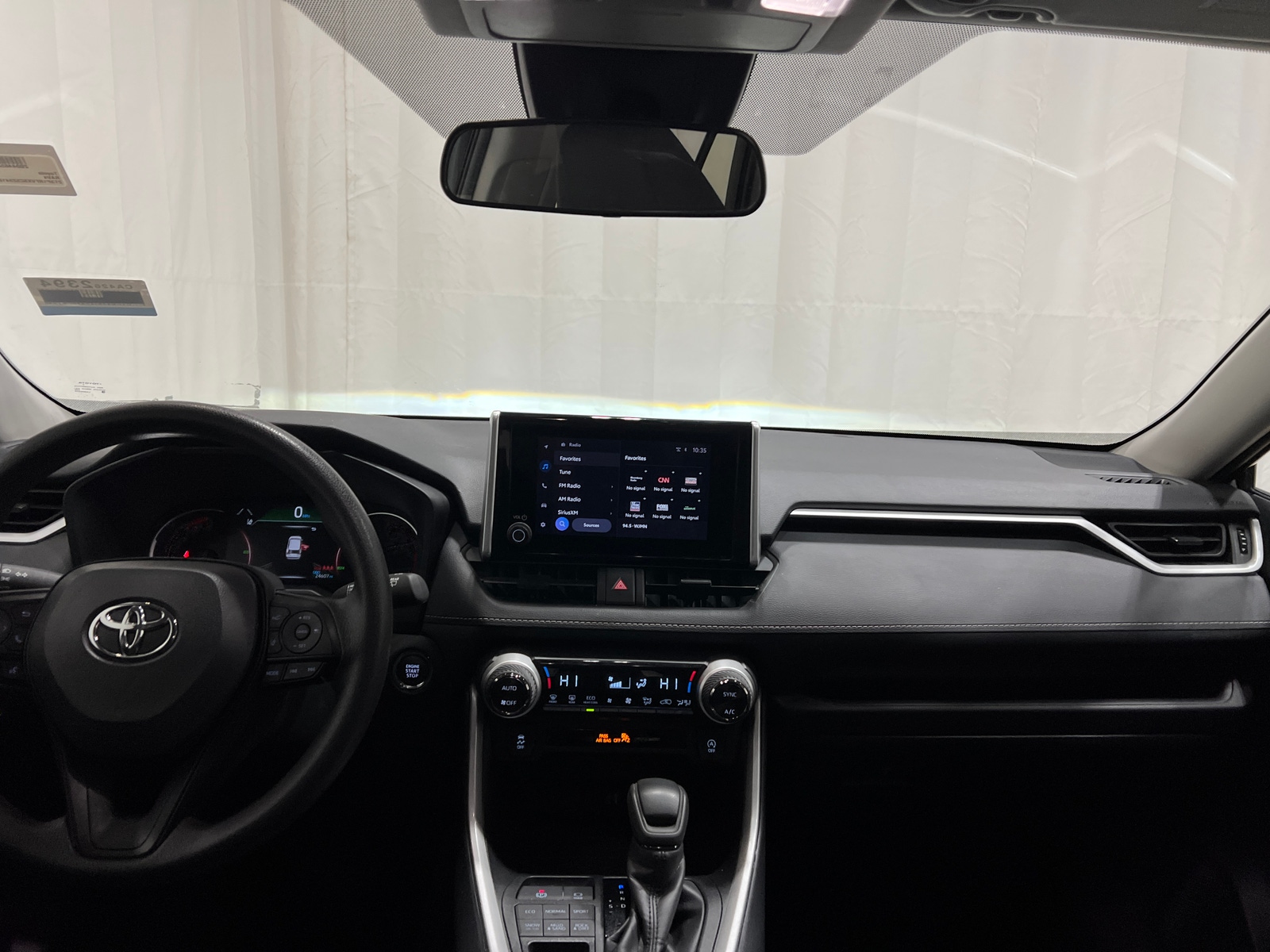 Thumbnail: 2025 Toyota RAV4 - 3