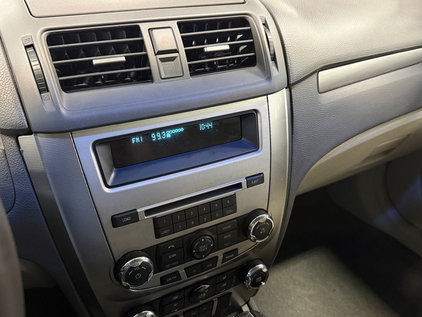 Thumbnail: 2012 Ford Fusion - 4