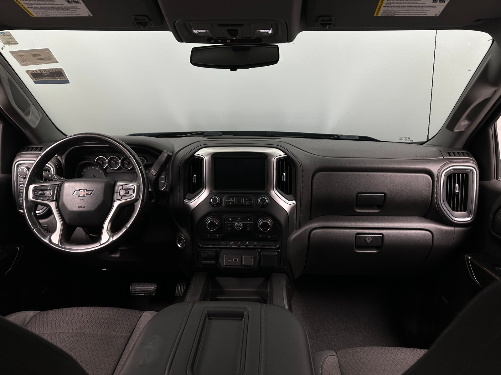 Thumbnail: 2019 Chevrolet Silverado 1500 - 3