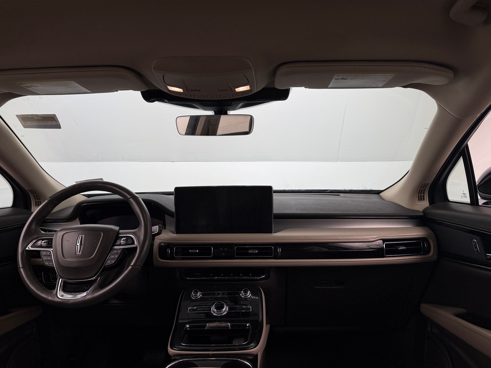 Thumbnail: 2022 Lincoln Nautilus - 2