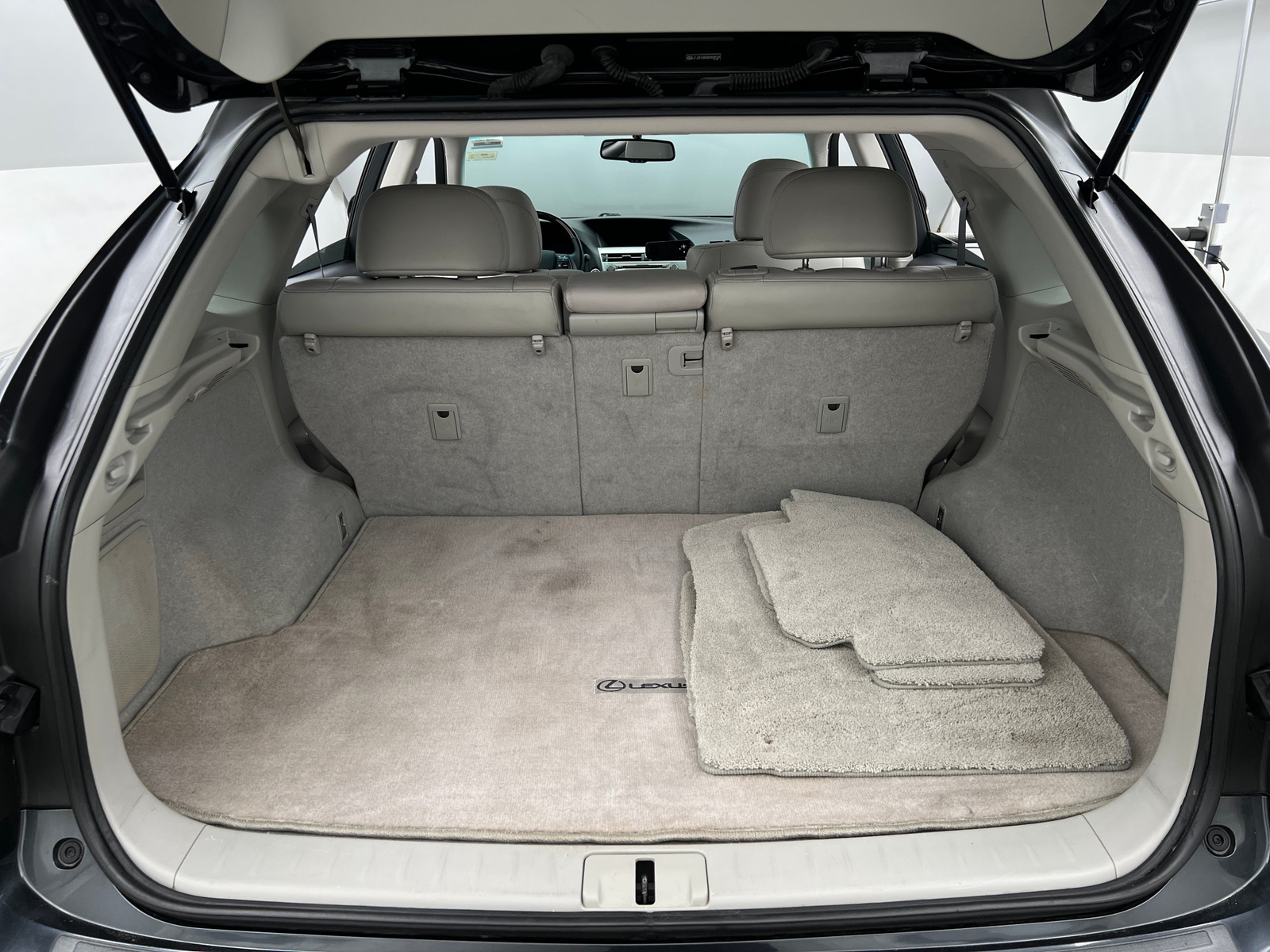 Thumbnail: 2011 Lexus RX - 7