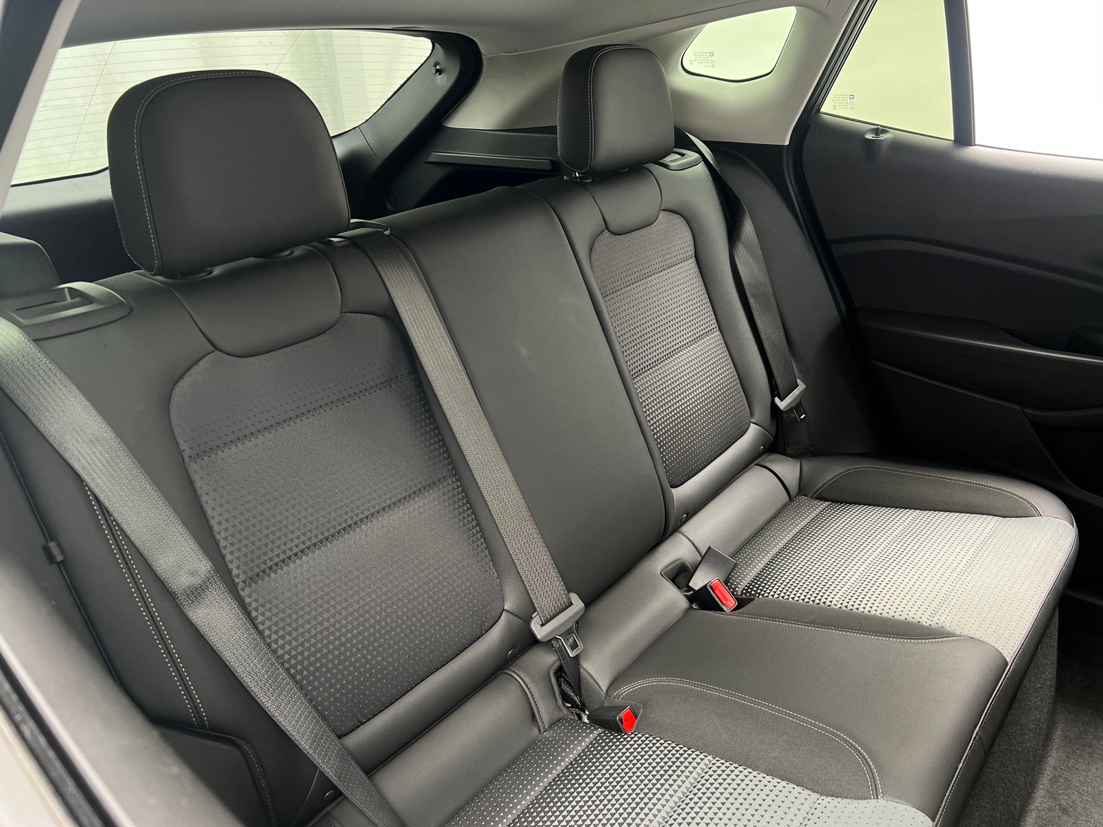 Thumbnail: 2025 Chevrolet Trax - 6