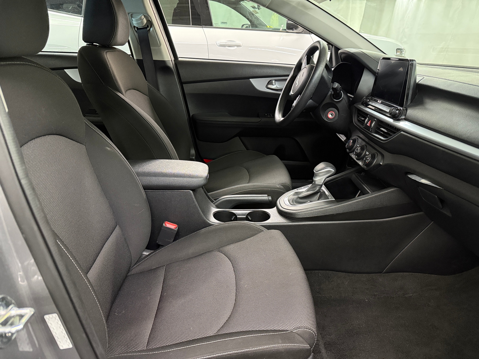 Thumbnail: 2024 Kia Forte - 2