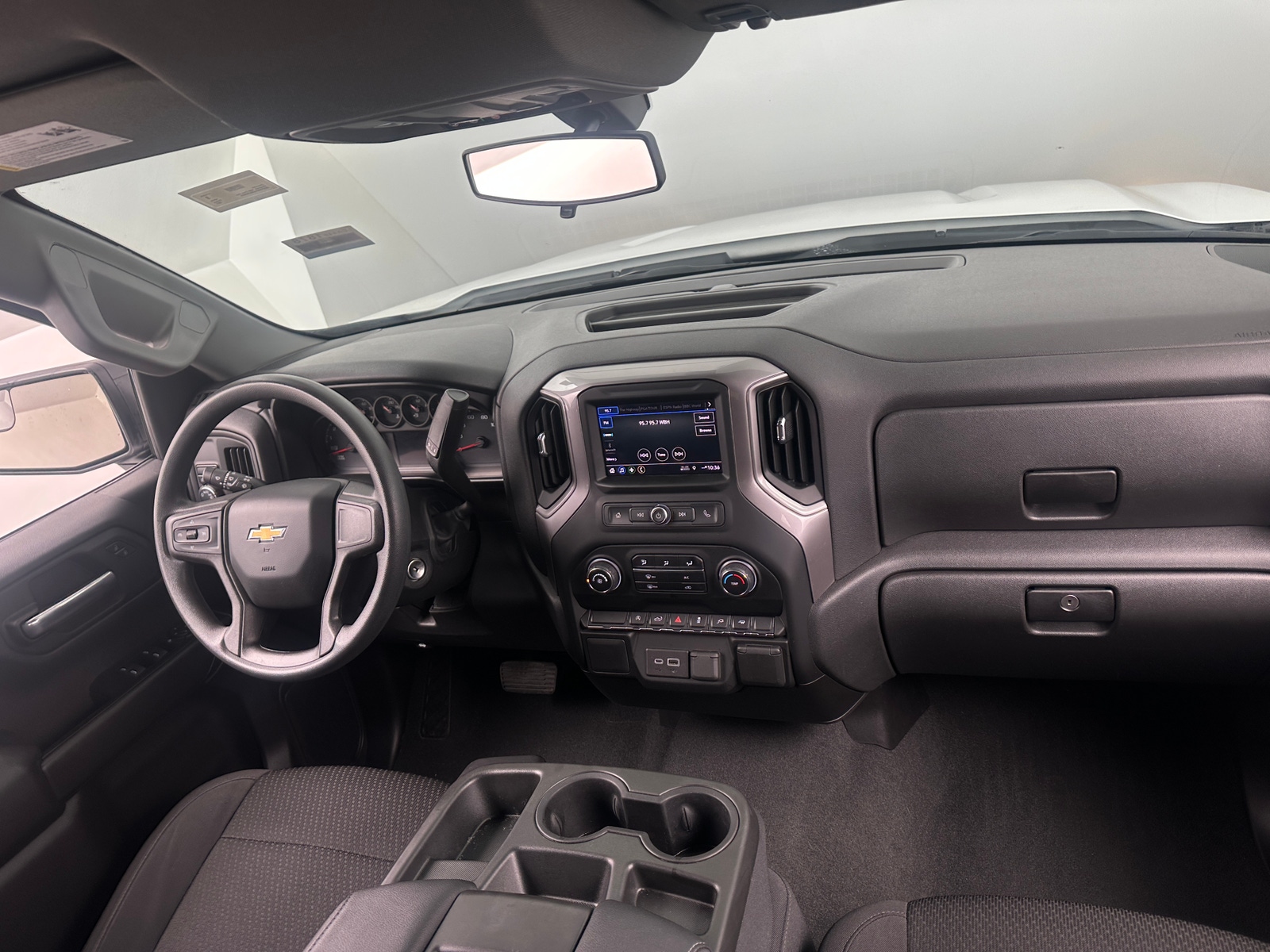 Thumbnail: 2021 Chevrolet Silverado 1500 - 3