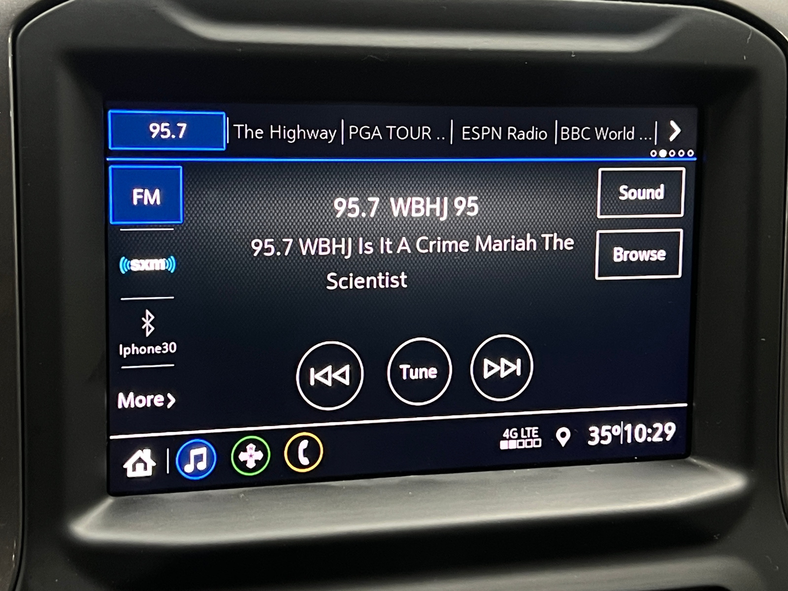 Thumbnail: 2021 Chevrolet Silverado 1500 - 4