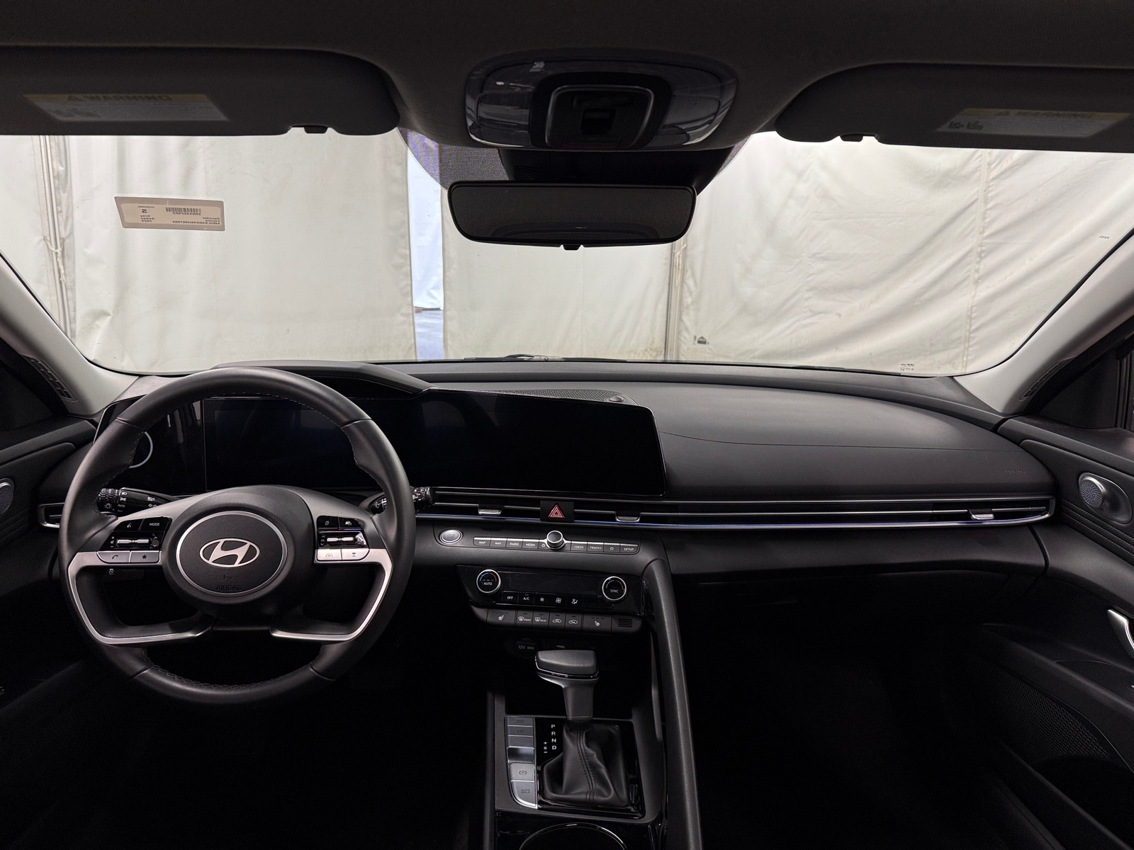 Thumbnail: 2025 Hyundai Elantra - 3