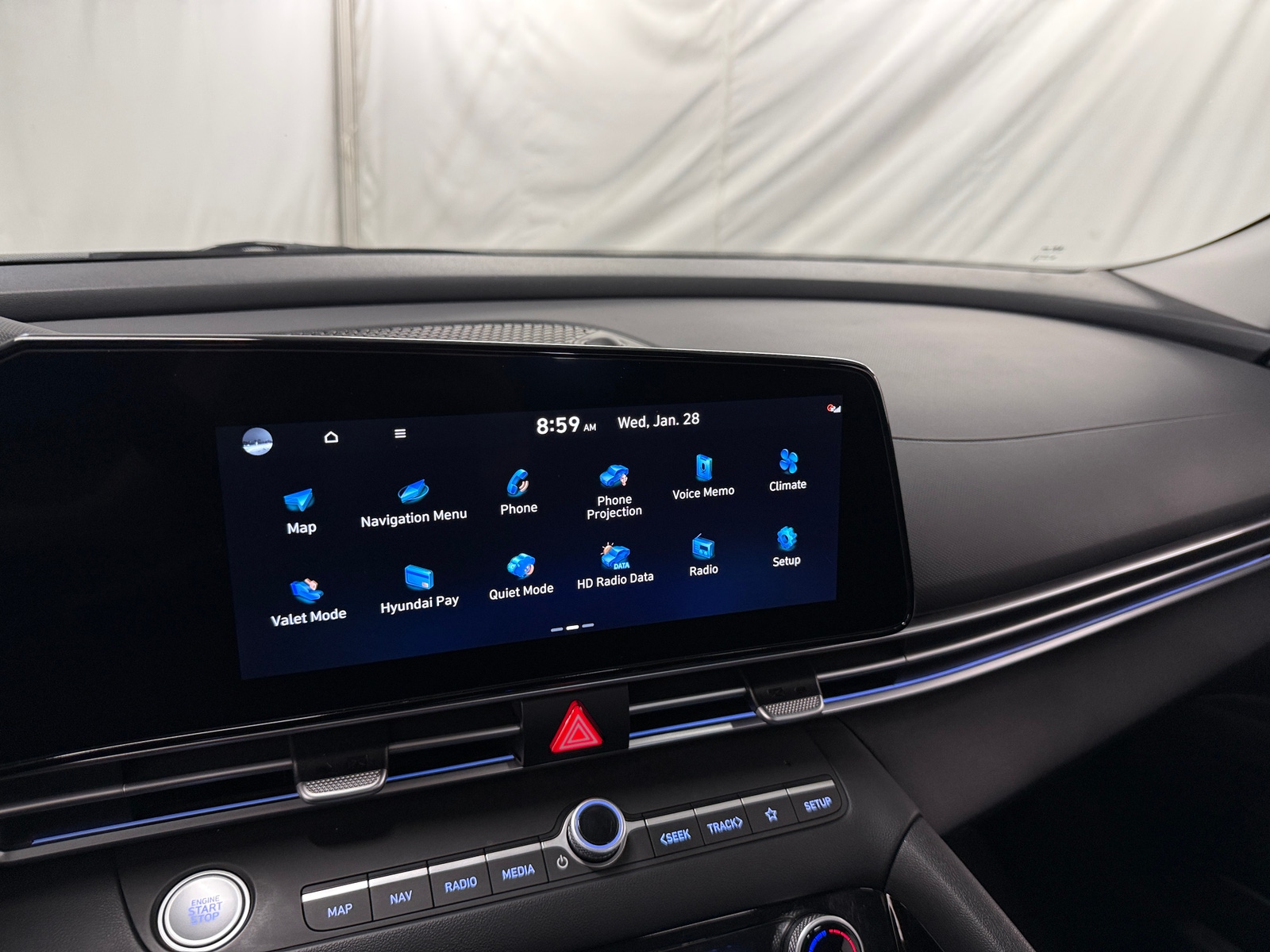 Thumbnail: 2025 Hyundai Elantra - 4