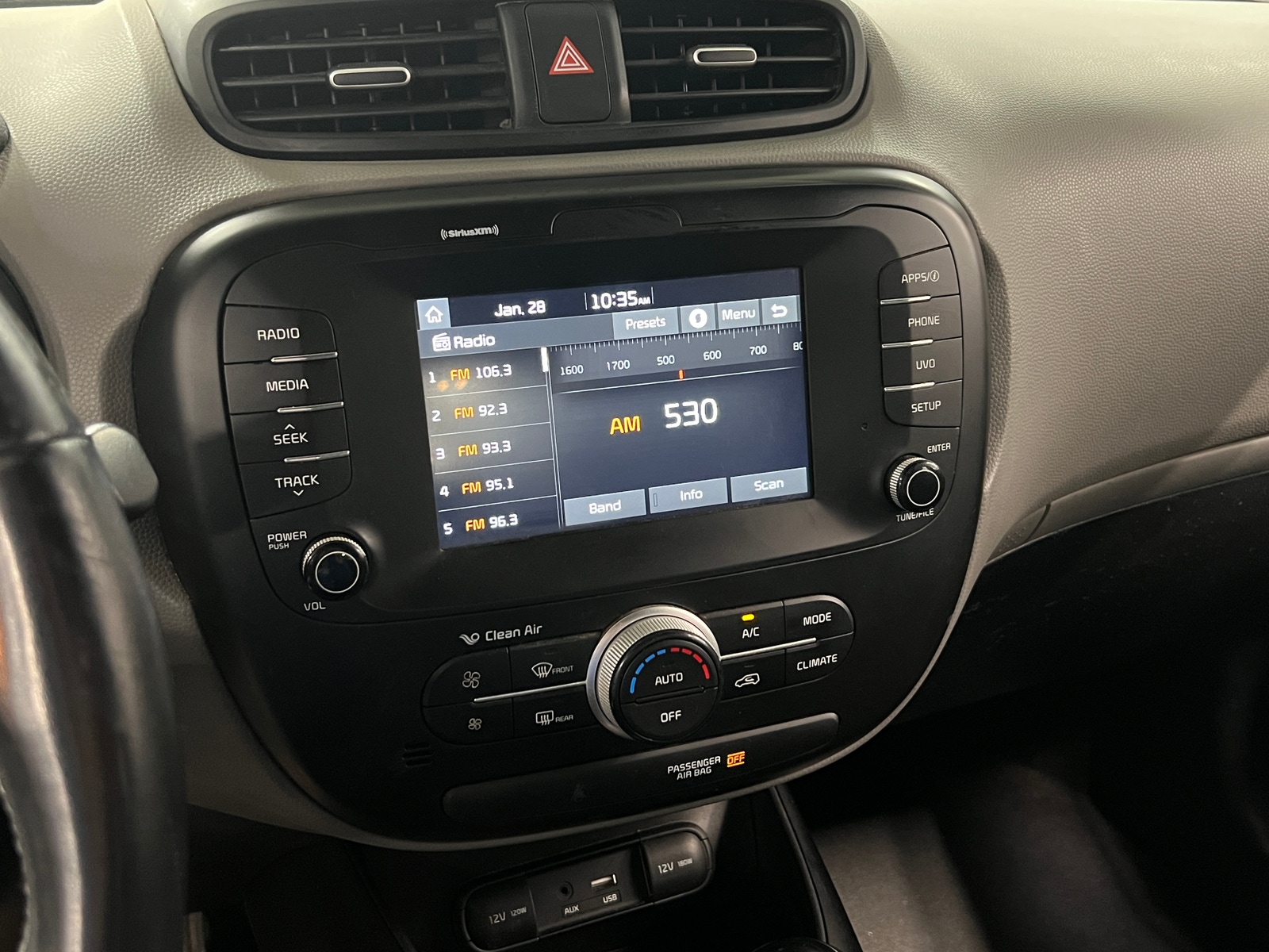 Thumbnail: 2017 Kia Soul - 4