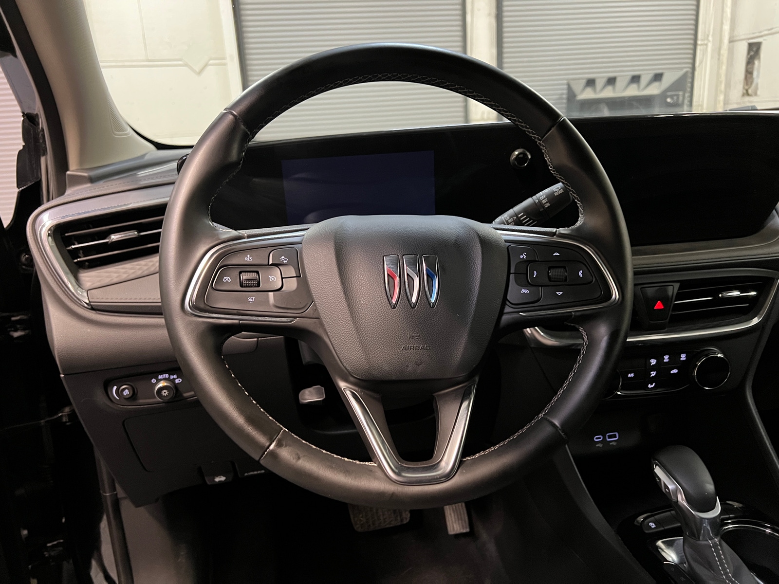 Thumbnail: 2025 Buick Encore GX - 5