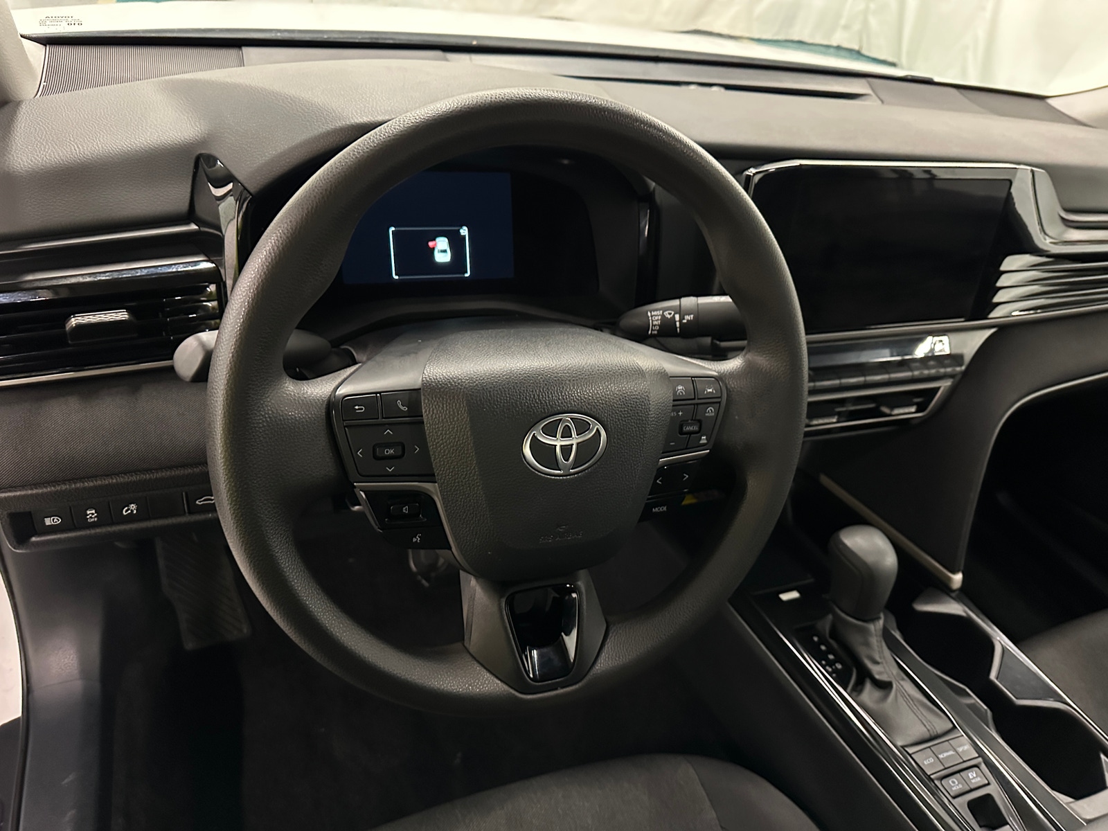 Thumbnail: 2025 Toyota Camry - 5