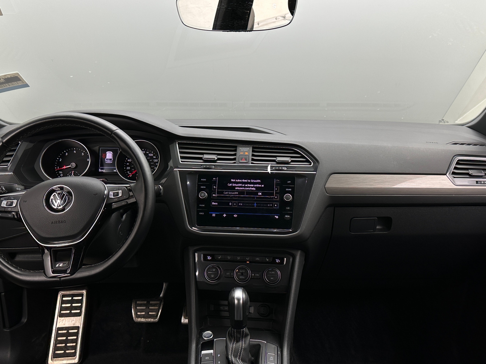 Thumbnail: 2021 Volkswagen Tiguan - 2