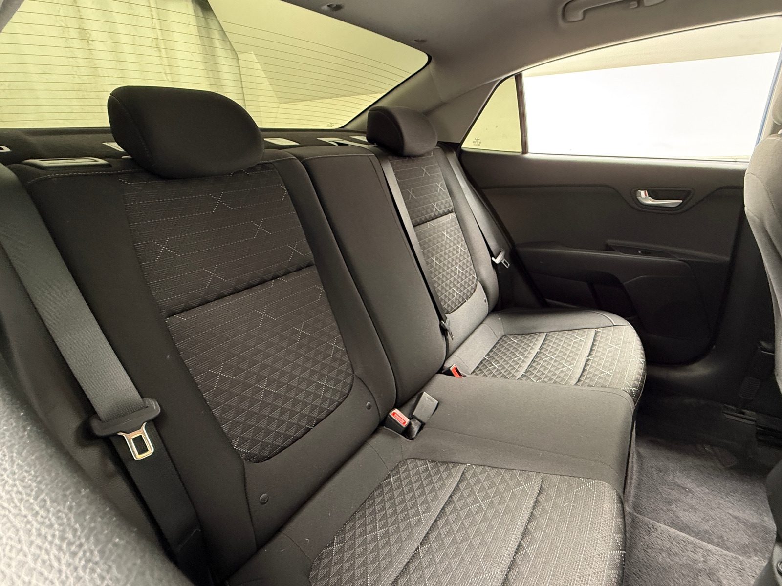 Thumbnail: 2023 Kia Rio - 6