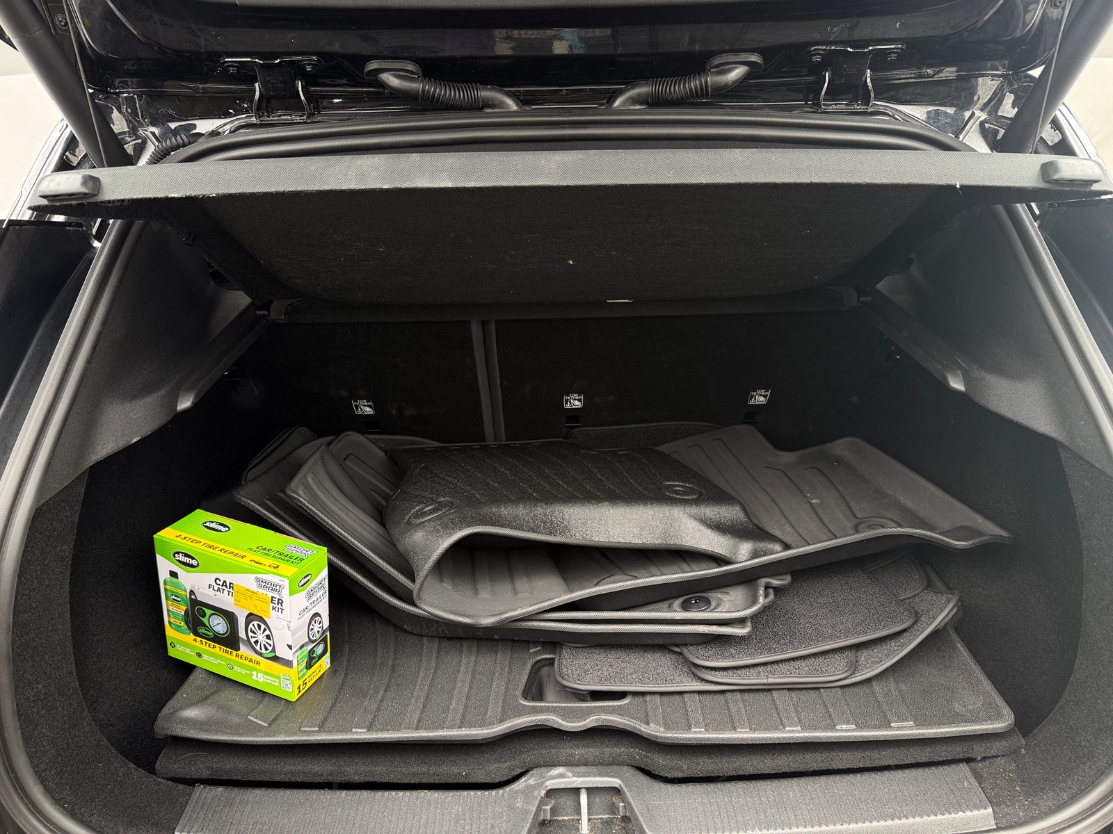 Thumbnail: 2025 Volvo EX30 - 7