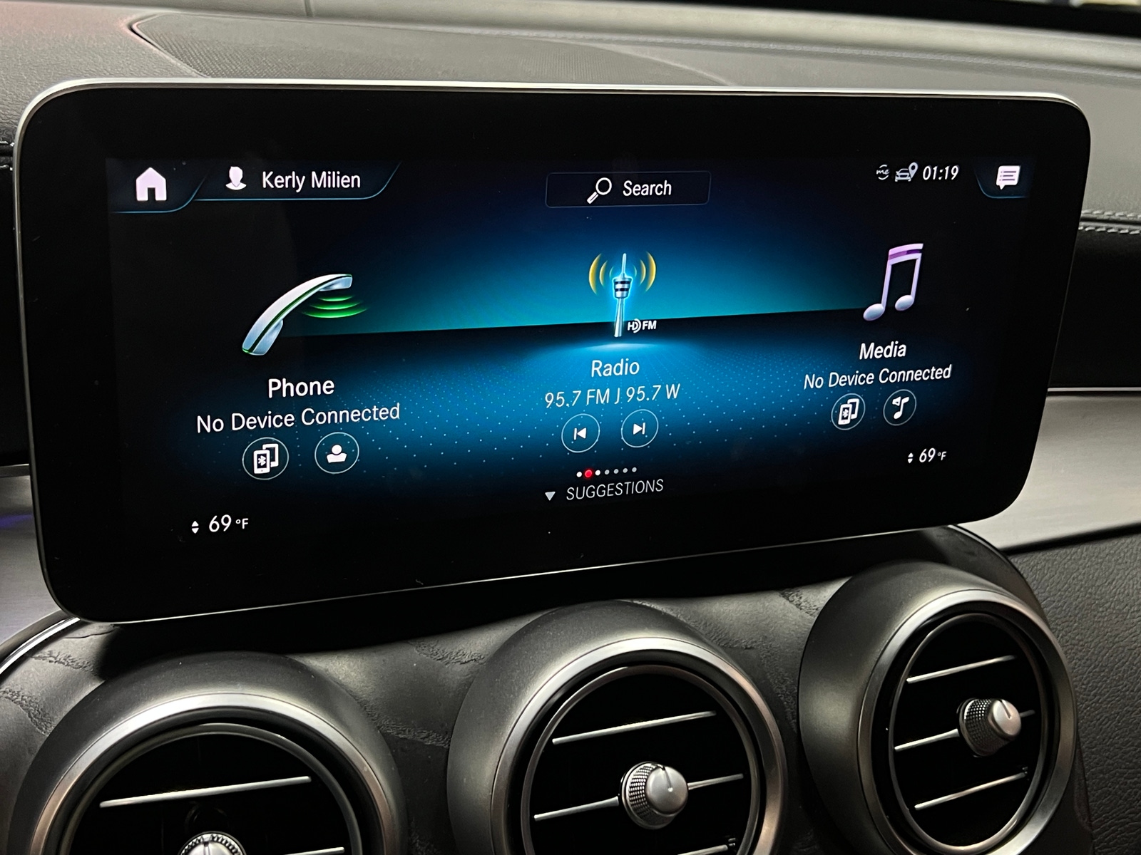 Thumbnail: 2022 Mercedes-Benz GLC - 3