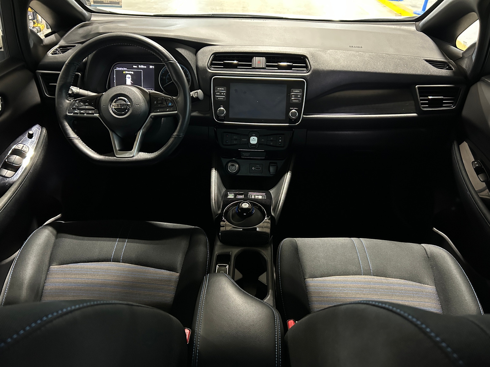 Thumbnail: 2019 Nissan Leaf - 3