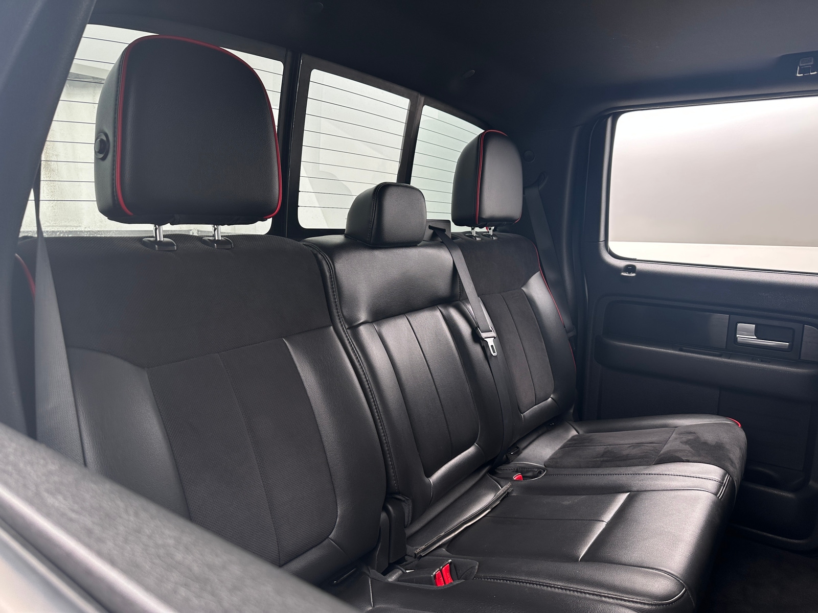 Thumbnail: 2014 Ford Econoline - 6