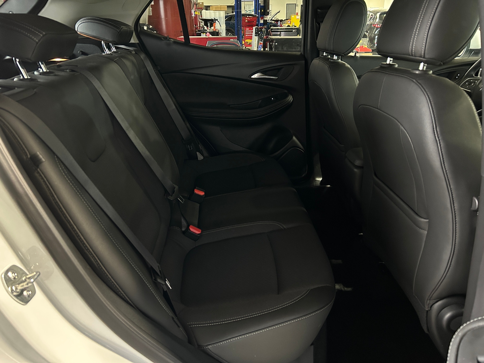 Thumbnail: 2025 Buick Encore GX - 5