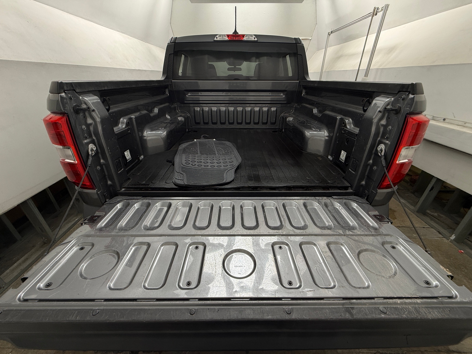 Thumbnail: 2022 Ford Maverick - 7