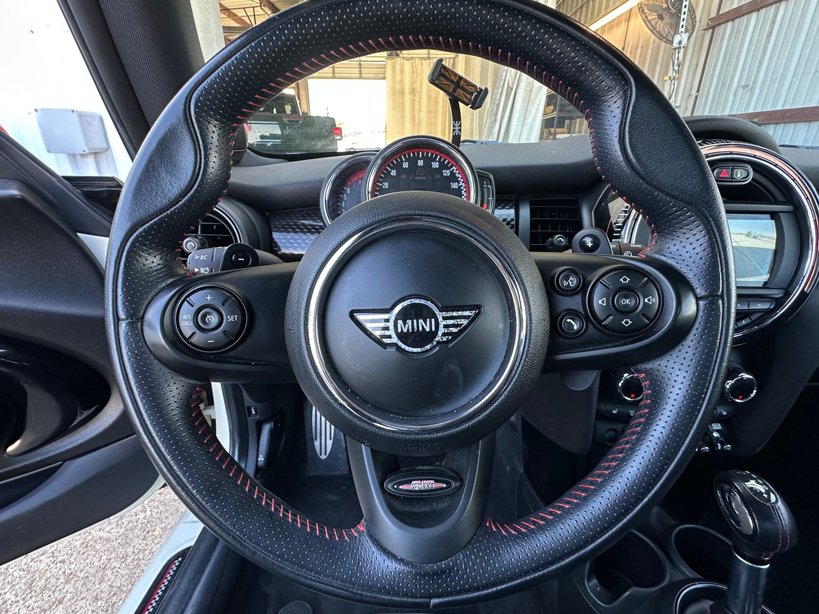 Thumbnail: 2019 MINI Cooper Hardtop - 5