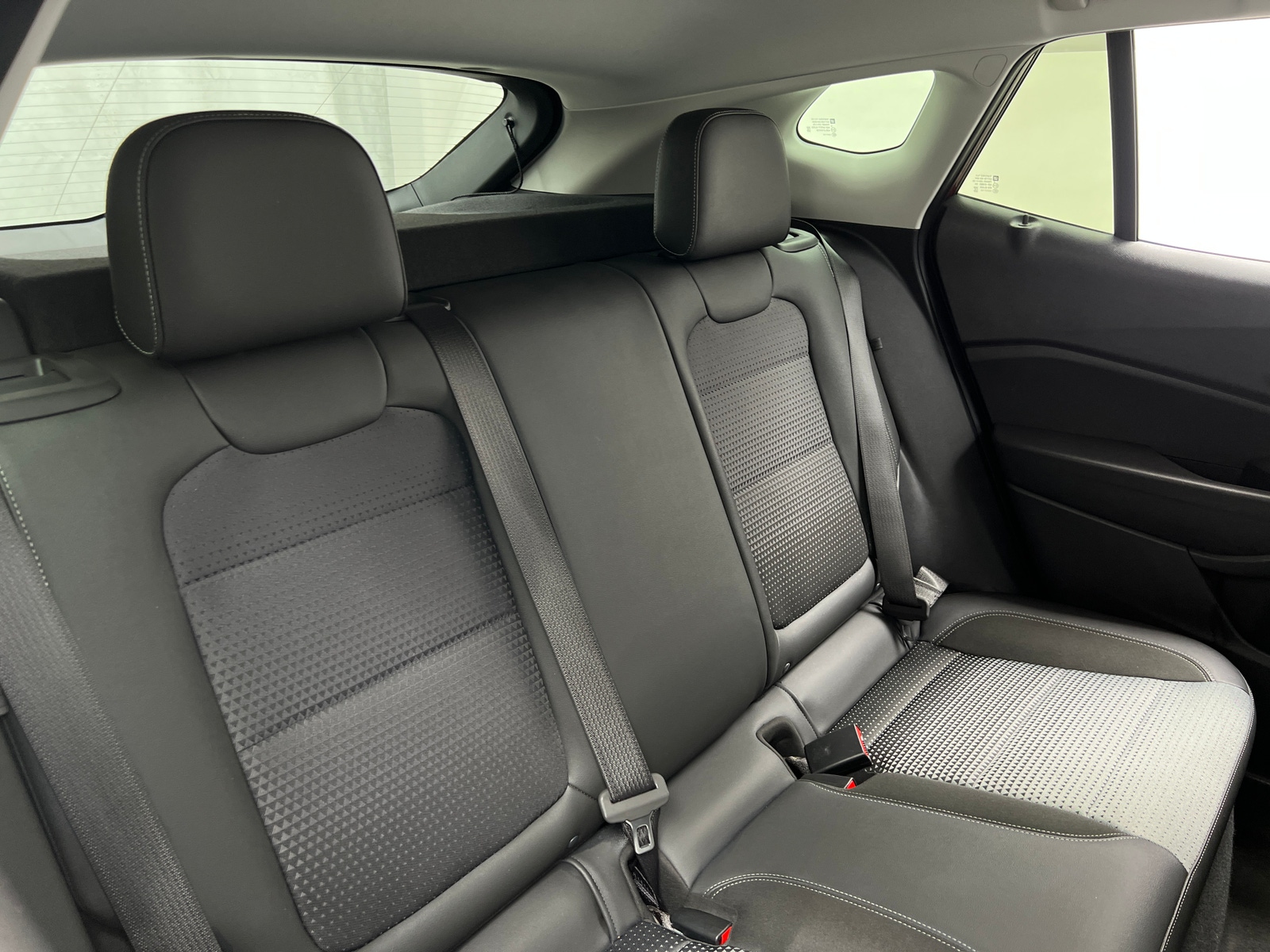 Thumbnail: 2025 Chevrolet Trax - 6