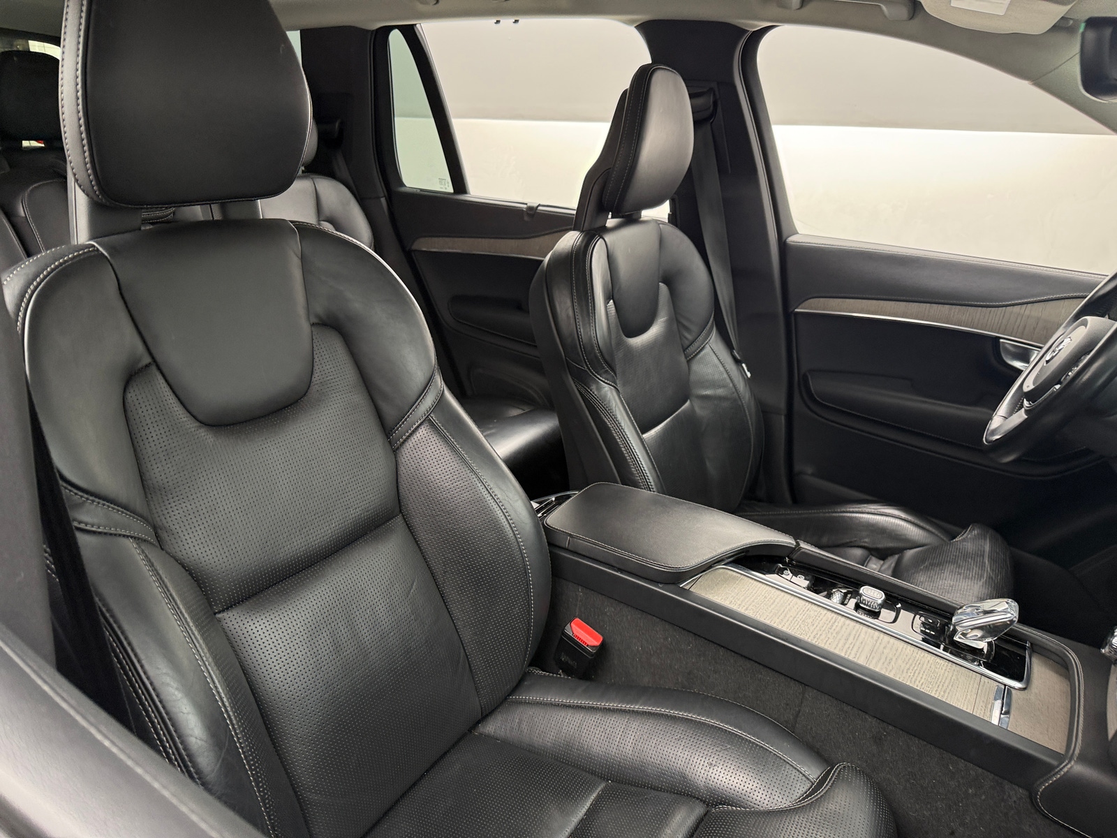 Thumbnail: 2021 Volvo XC90 - 2