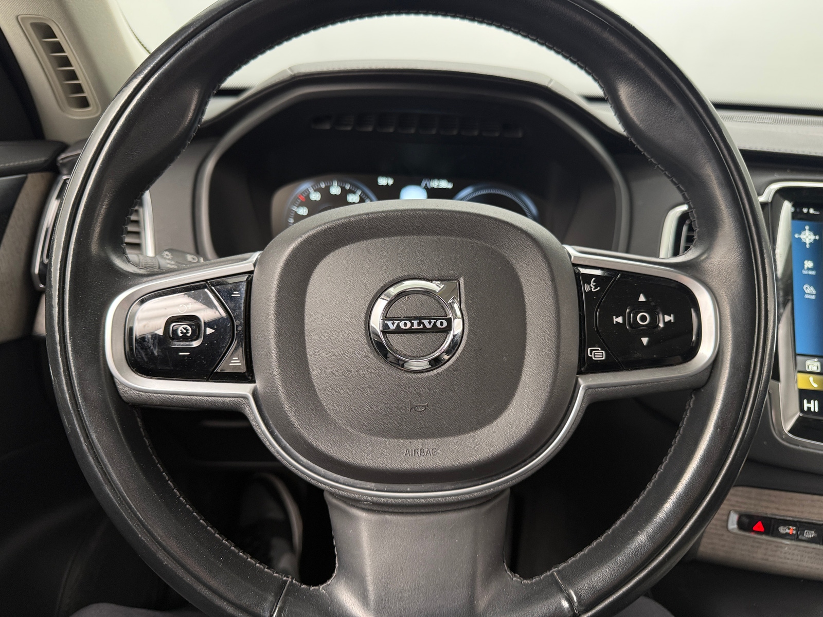 Thumbnail: 2021 Volvo XC90 - 5