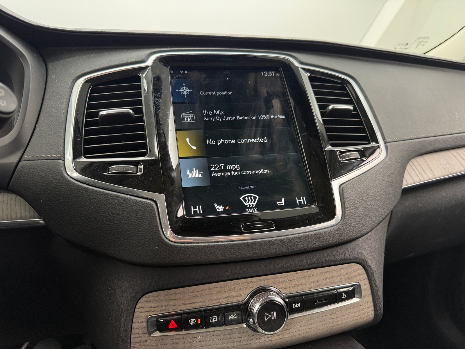 Thumbnail: 2021 Volvo XC90 - 4