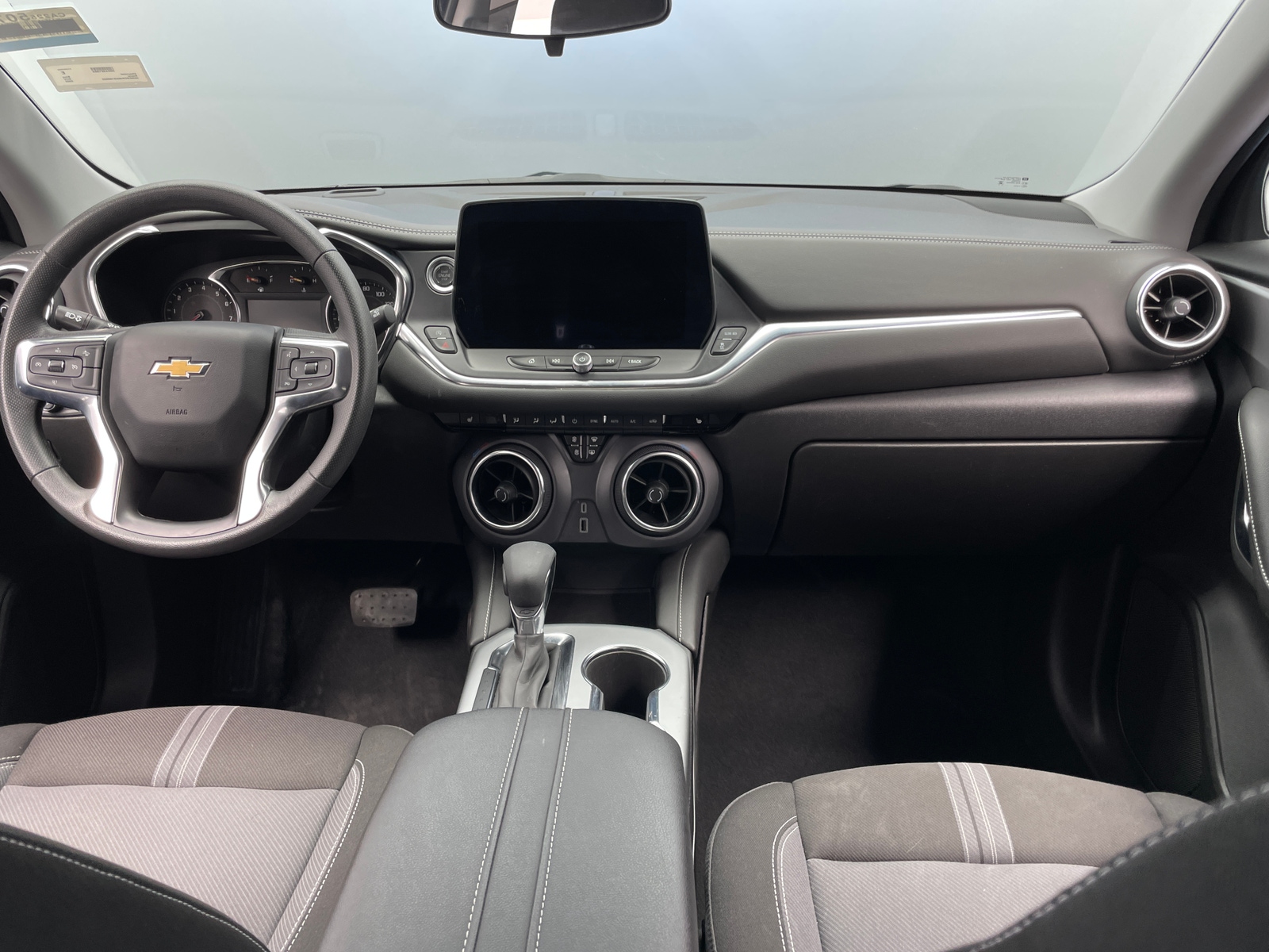 Thumbnail: 2025 Chevrolet Blazer - 3