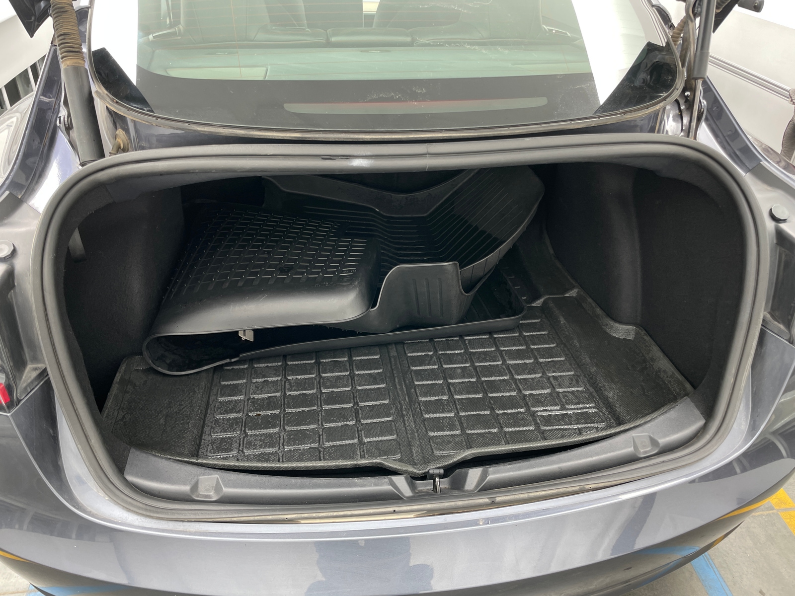 Thumbnail: 2023 Tesla Model 3 - 6