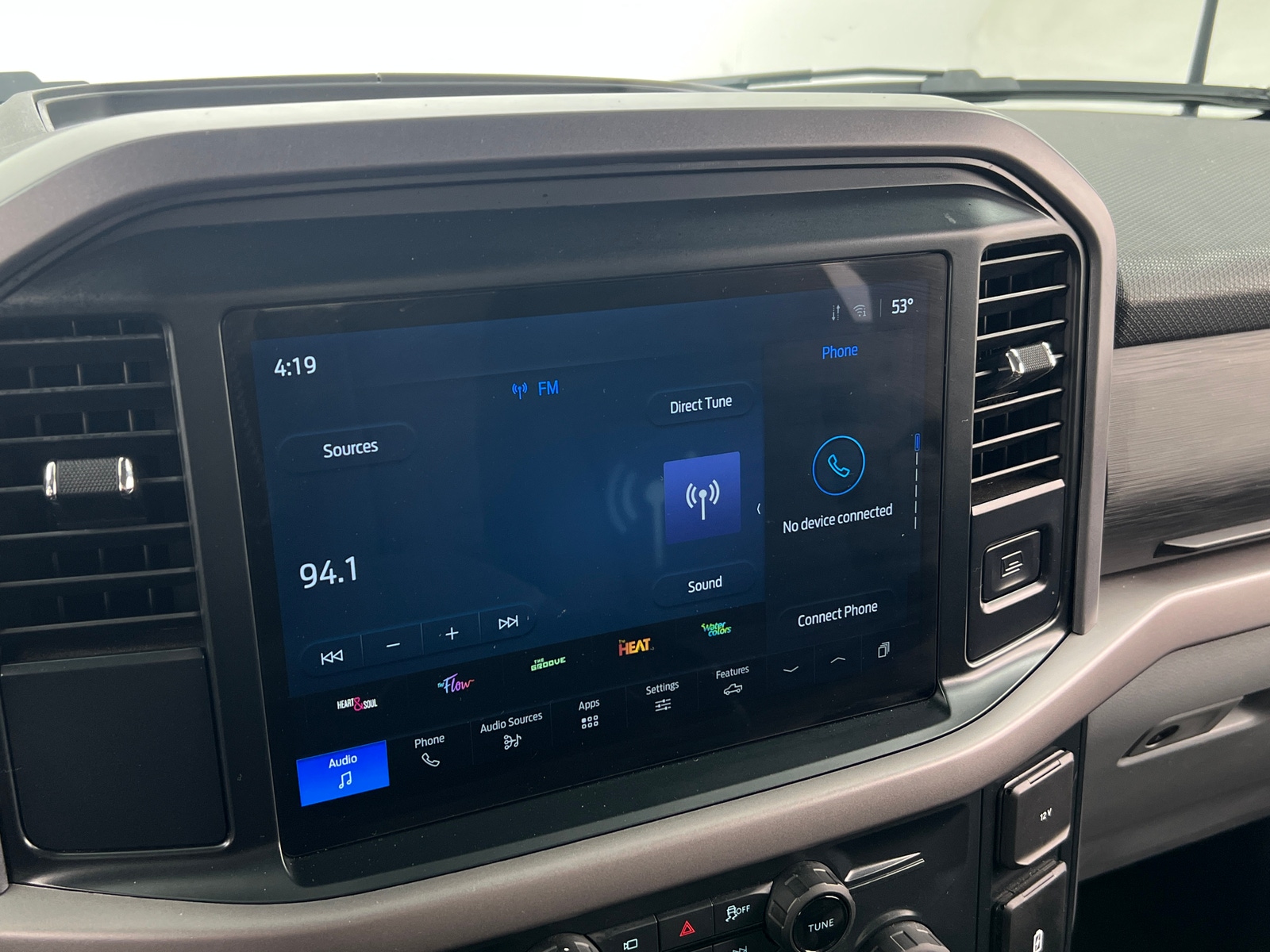 Thumbnail: 2025 Ford Econoline - 4