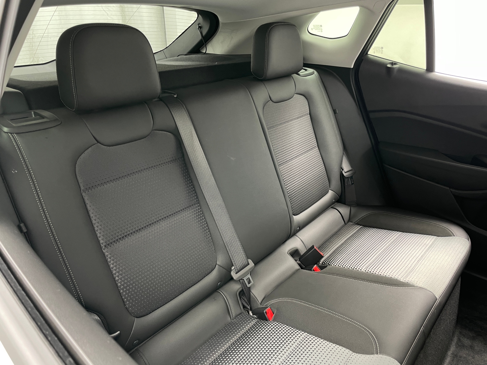 Thumbnail: 2025 Chevrolet Trax - 6