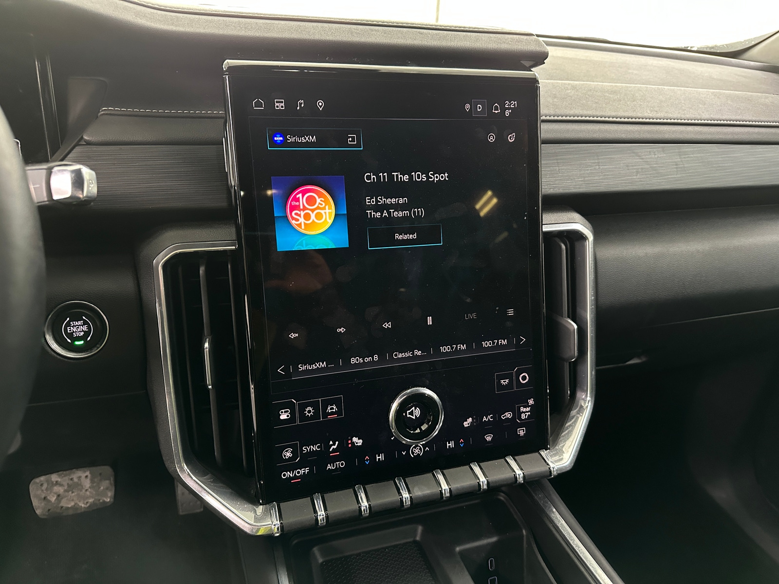 Thumbnail: 2025 GMC Acadia - 4