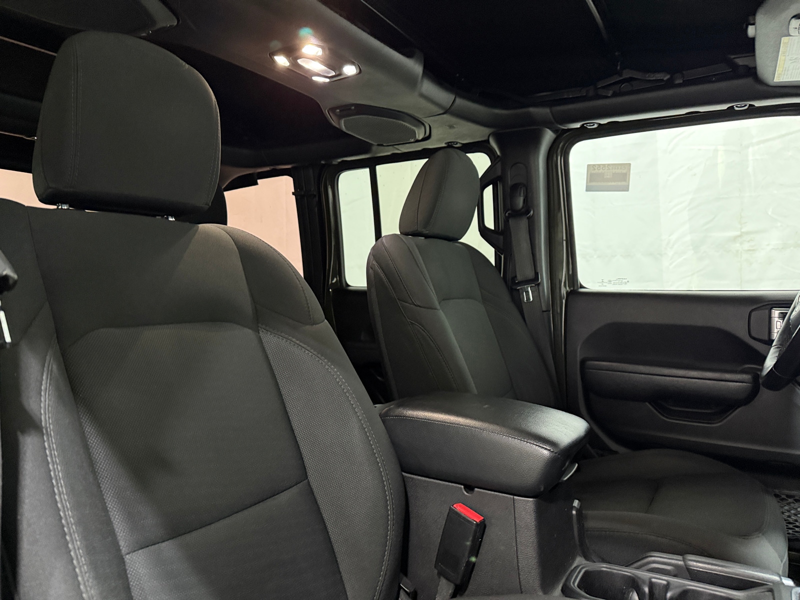 Thumbnail: 2022 Jeep Wrangler - 2