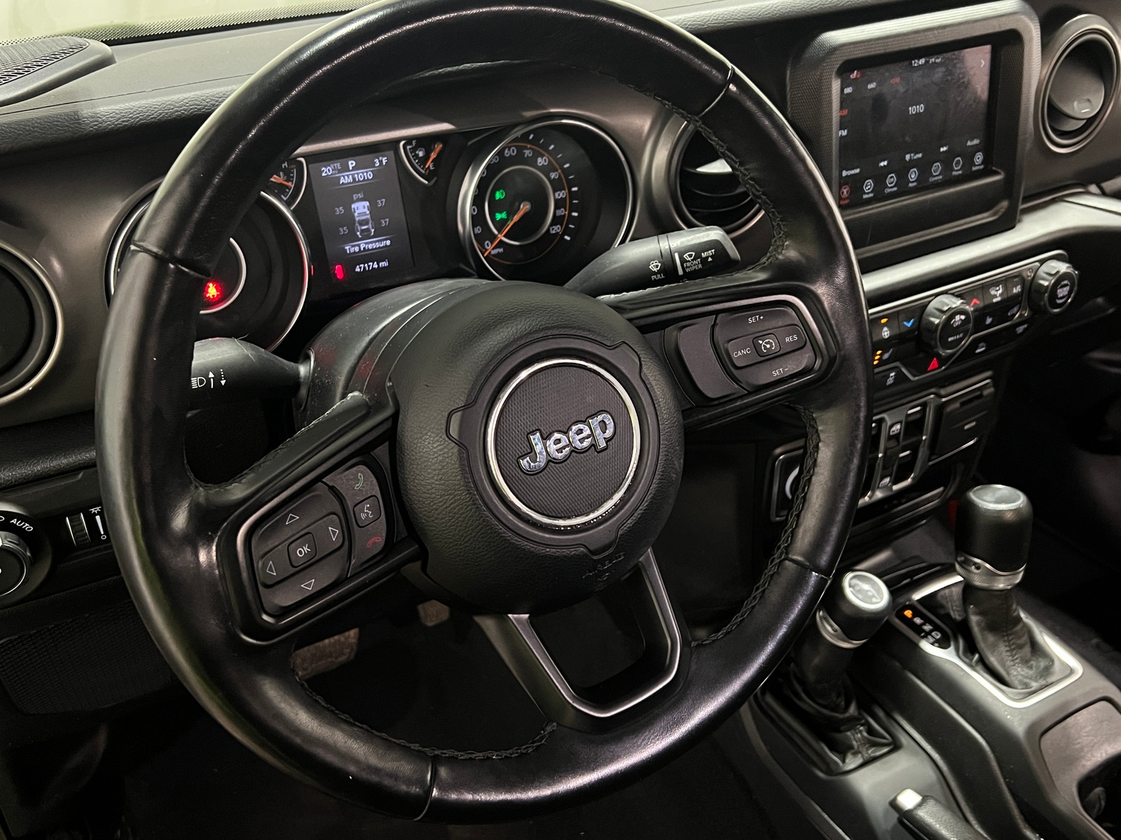 Thumbnail: 2022 Jeep Wrangler - 5