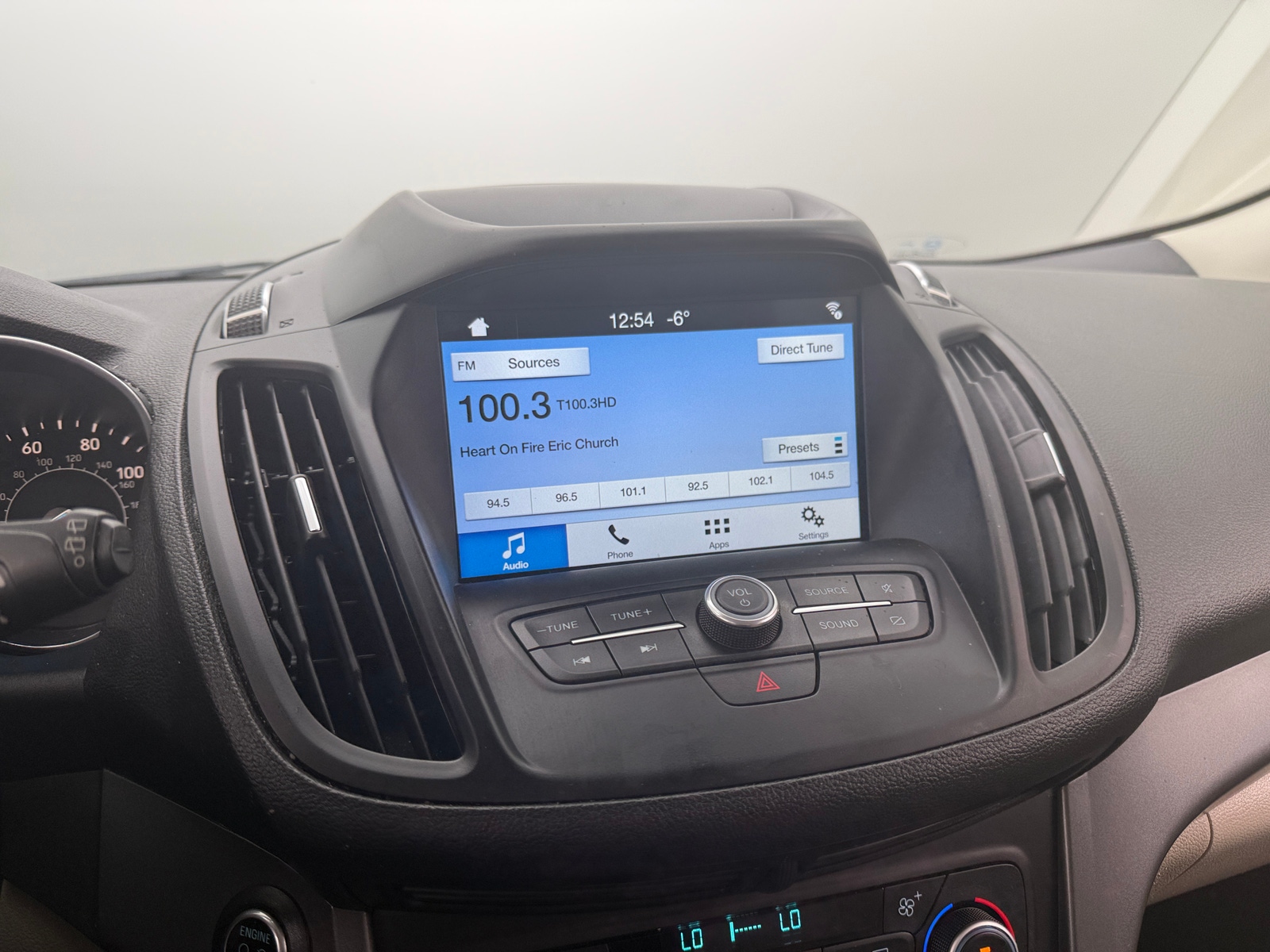 Thumbnail: 2019 Ford Escape - 4