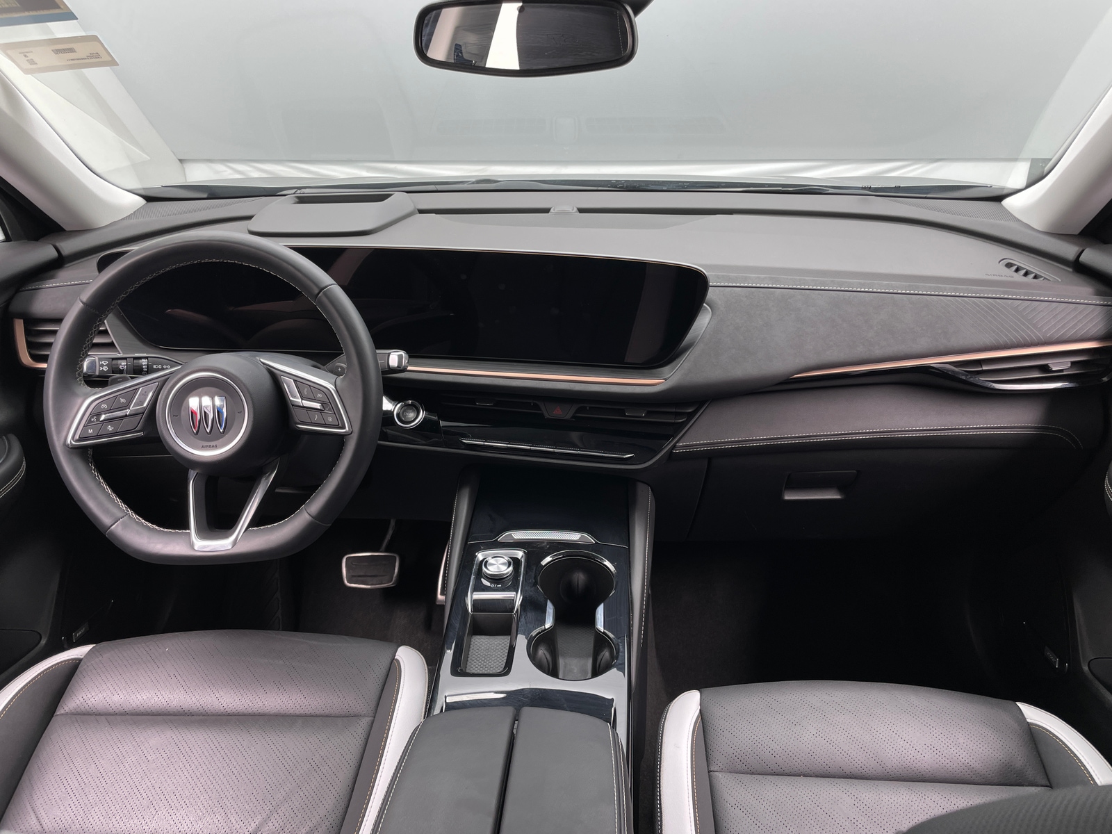 Thumbnail: 2025 Buick Envision - 2