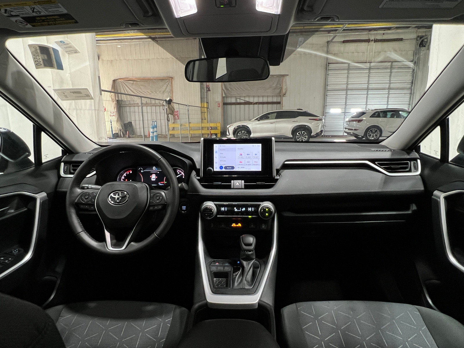 Thumbnail: 2025 Toyota RAV4 - 3