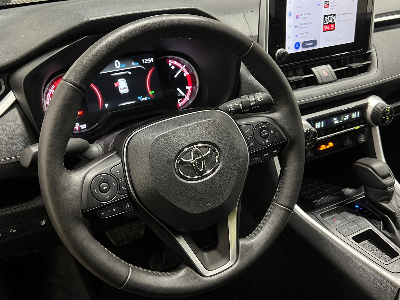 Thumbnail: 2025 Toyota RAV4 - 5