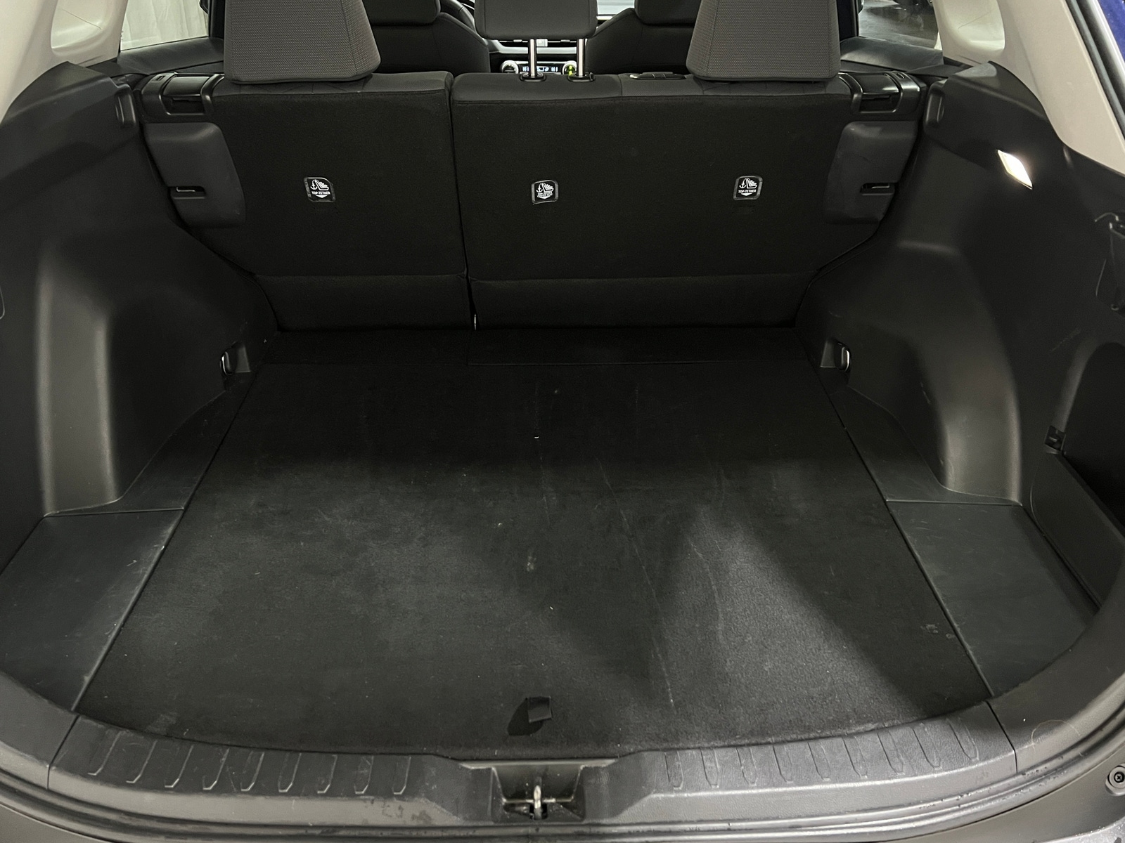 Thumbnail: 2025 Toyota RAV4 - 7