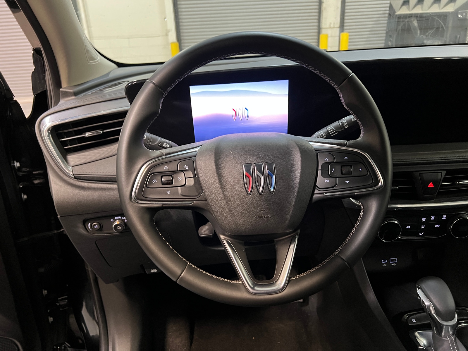 Thumbnail: 2025 Buick Encore GX - 5