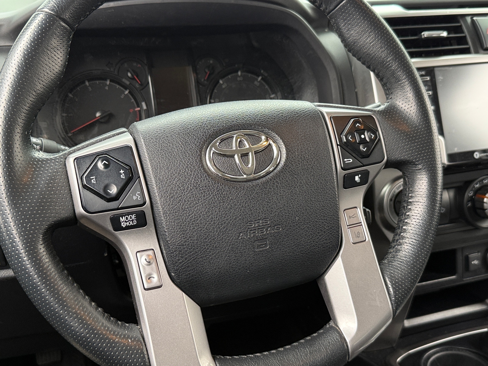Thumbnail: 2020 Toyota 4Runner - 5